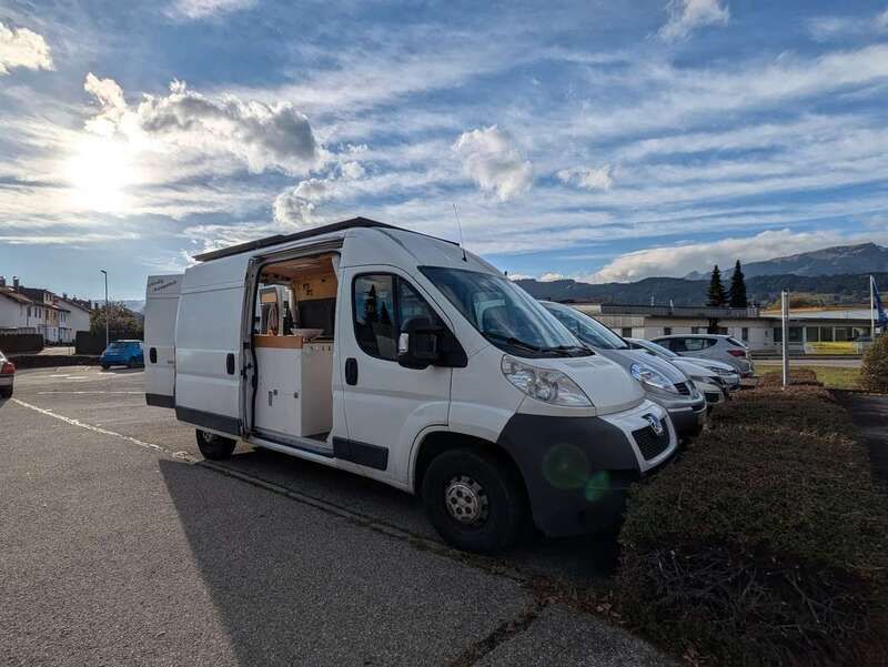 Weiß Gebraucht 2012 Peugeot Boxer Van | 24.890 € - Bild 1/4