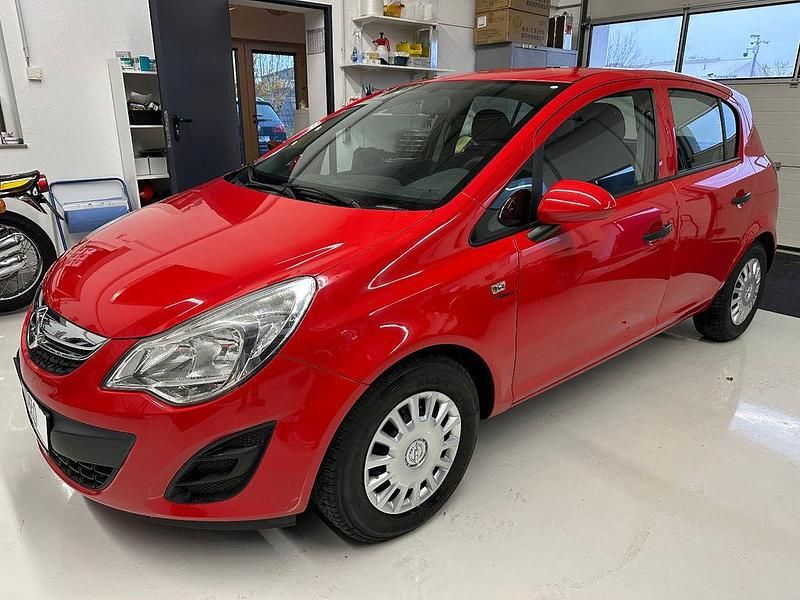 Rot Gebraucht 2012 Opel Corsa Selection Kombi | 4.970 € (Fairer Preis) - Bild 1/4