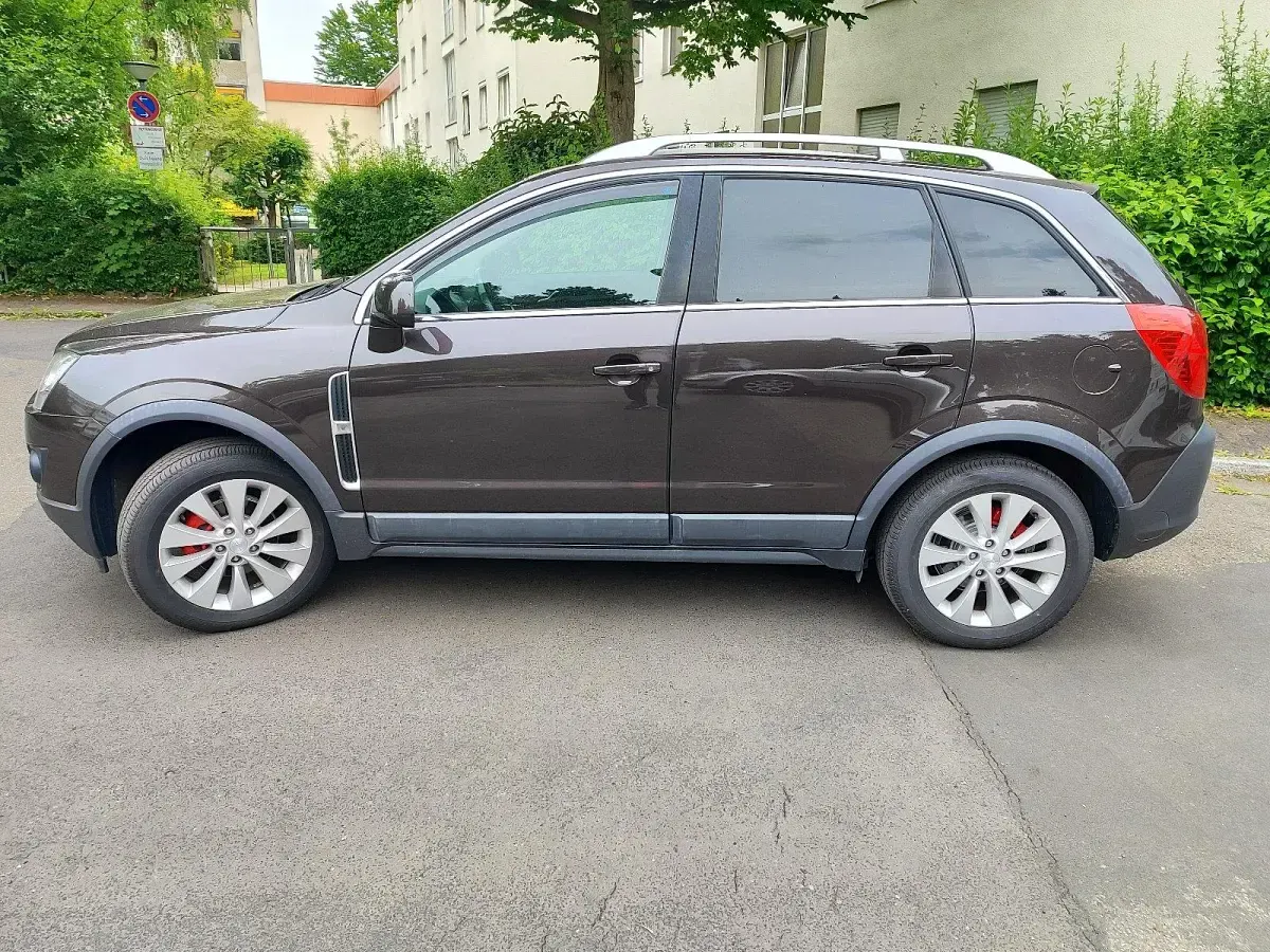Gebraucht Opel Antara 170 PS (125 kW) 2016 Braun SUV