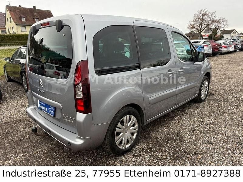 Gebraucht Citroën Berlingo SELECTION 120 PS (88 kW) 2018 Grau Van / Kleinbus