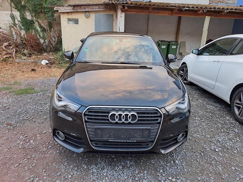 Gebraucht Audi A1 105 PS (77 kW) 2011 Schwarz Kleinwagen
