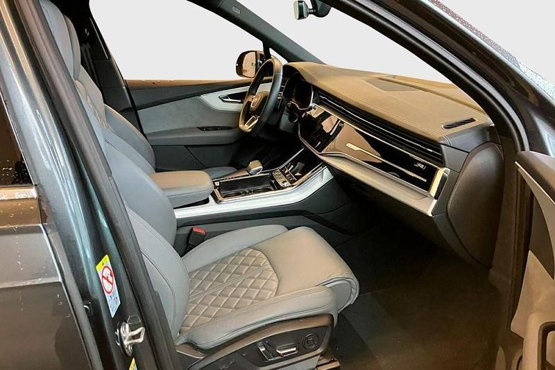 Gebraucht Audi Q7 Competition 340 PS (250 kW) 2023 Daytonagrau perleffekt SUV