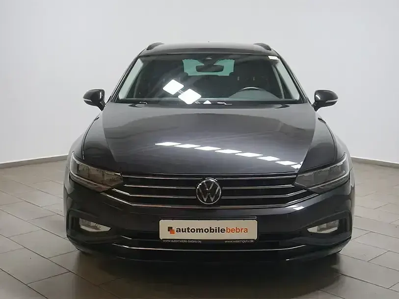 Gebraucht VW Passat Business 150 PS (110 kW) 2022 Mangangrau Kombi