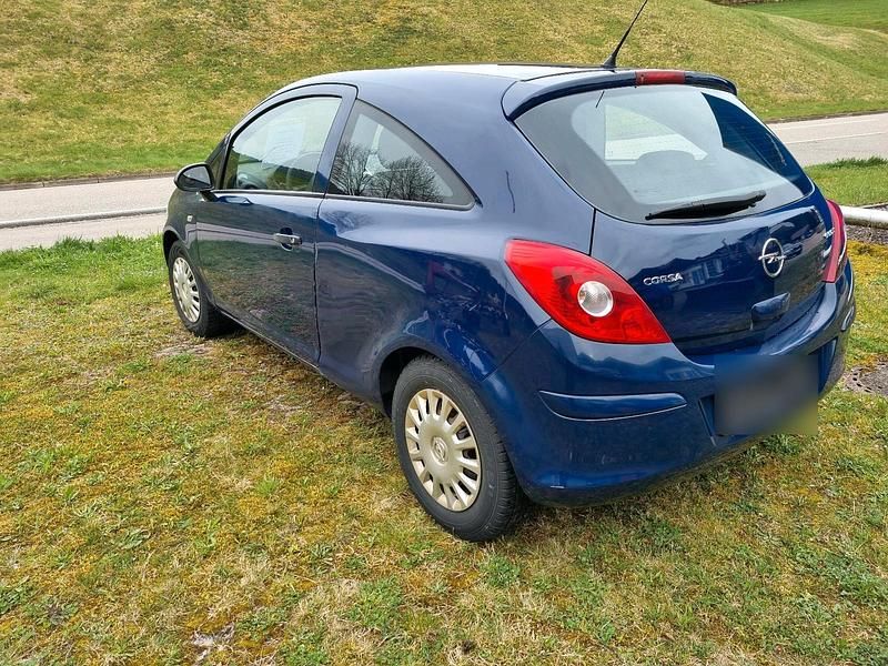 Używany Opel Corsa 70 KM (51 kW) 2010 Niebieski Hatchback