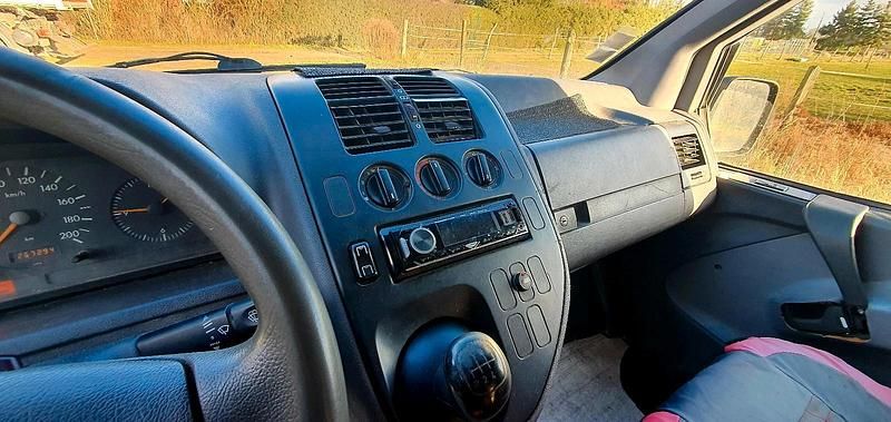 Gebraucht Mercedes Vito 79 PS (58 kW) 1997 Gelb Van