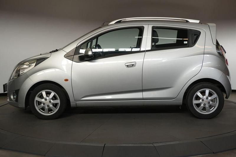 Gebraucht Chevrolet Spark LS 82 PS (60 kW) 2011 Grau Kleinwagen