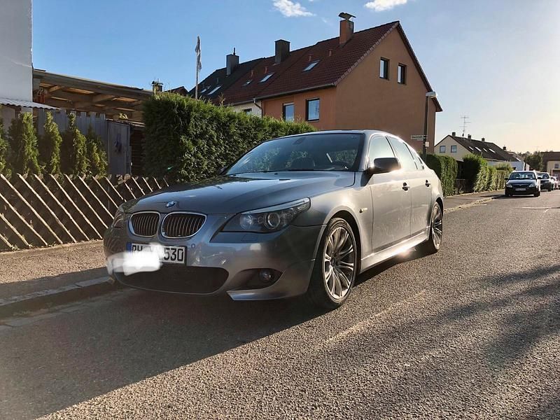 Grau Gebraucht 2008 BMW 530 M Sport Limousine | 8.000 € (Fairer Preis) - Bild 1/4
