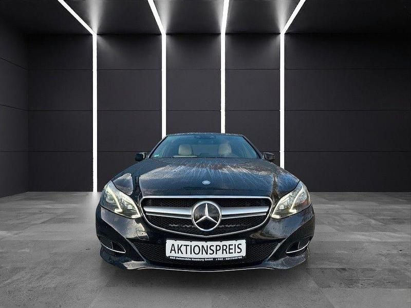 Gebraucht Mercedes E300 Avantgarde 252 PS (185 kW) 2013 Schwarz Limousine