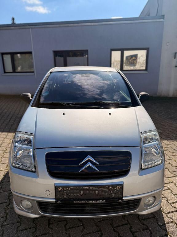 Silber Gebraucht 2005 Citroën C2 VTR Sport Kleinwagen | 2.600 € (Fairer Preis) - Bild 1/4