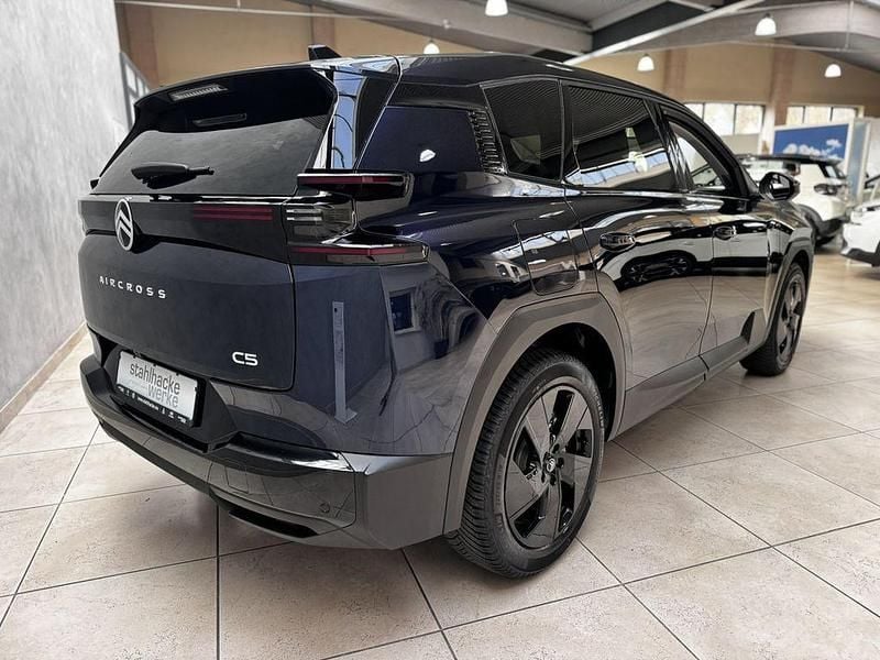 Neu Citroën C5 145 PS (106 kW) 2026 Blau SUV