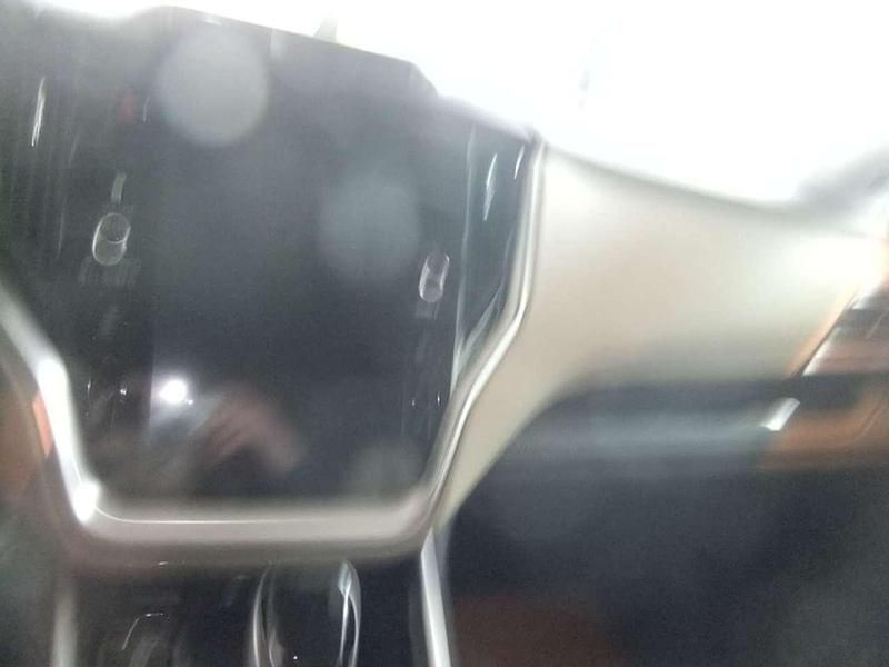 Neu Subaru Outback Platinum 169 PS (124 kW) 2025 Cashmere gold opal SUV