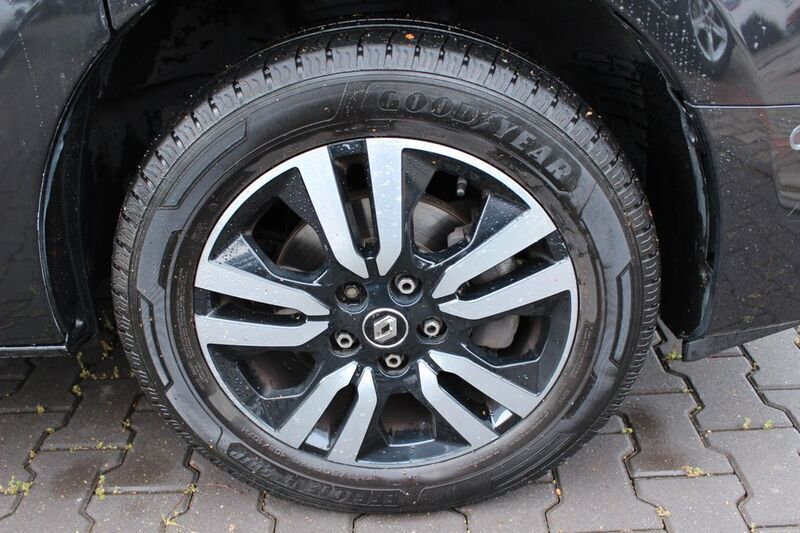 Gebraucht Renault Trafic 150 PS (110 kW) 2022 Schwarz Van / Kleinbus