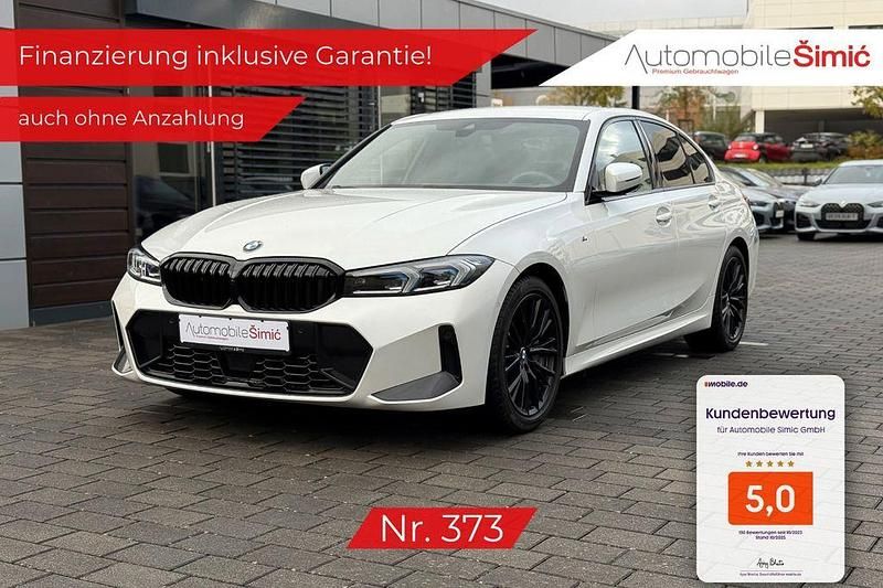 Weiß Gebraucht 2024 BMW 330 M Sport Limousine | 44.990 € (Fairer Preis) - Bild 1/4