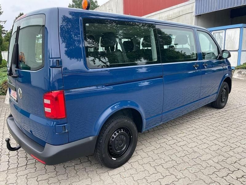 Gebraucht VW T6 Trendline 102 PS (75 kW) 2018 Blau Van