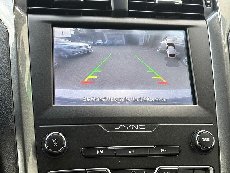 Gebraucht Ford Mondeo 150 PS (110 kW) 2021 Silber Kombi