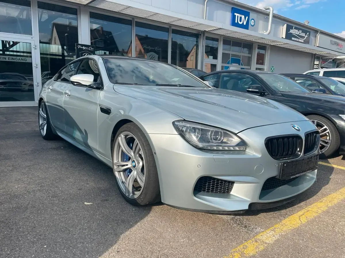 Gebraucht BMW M6 560 PS (411 kW) 2015 Silber Limousine