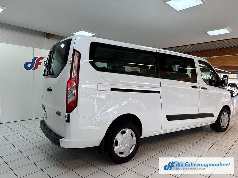 Gebraucht Ford Transit Custom Trend 131 PS (96 kW) 2022 Weiss Van / Kleinbus