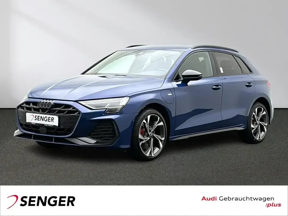 Gebraucht Audi A3 Sportback e-tron S-Line 272 PS (200 kW) 2025 Kleinwagen