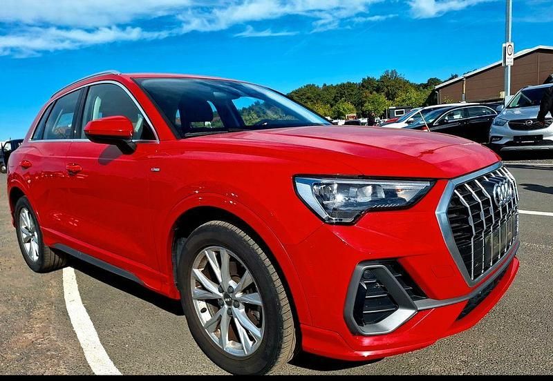 Rot Gebraucht 2019 Audi Q3 S-Line SUV | 22.000 € (Superpreis) - Bild 1/4