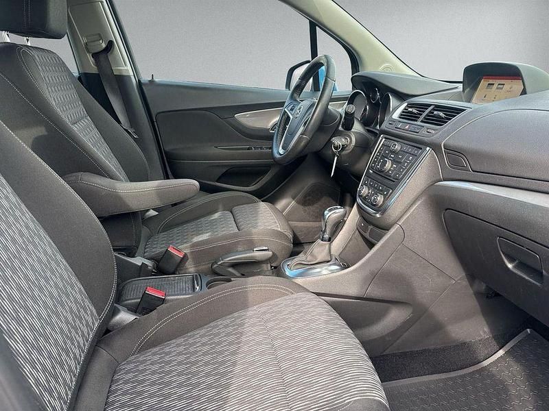 Second-hand Opel Mokka Edition 140 CP (102 kW) 2016 Albastru SUV