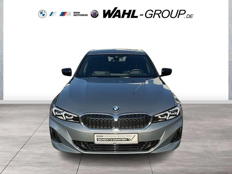 Gebraucht BMW 320 Shadowline 184 PS (135 kW) 2024 Grau Limousine