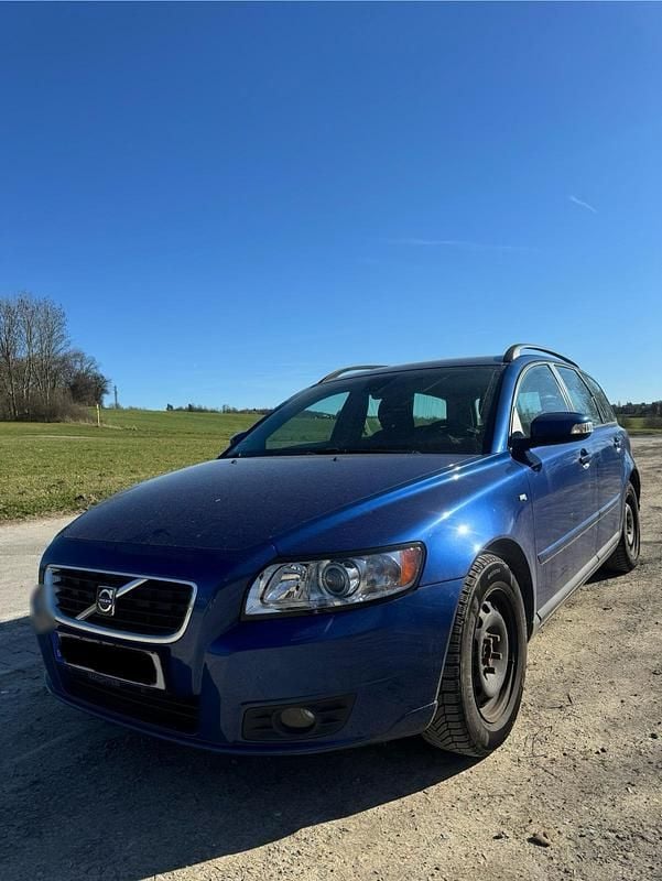 Gebraucht Volvo V50 109 PS (80 kW) 2008 Blau Kombi