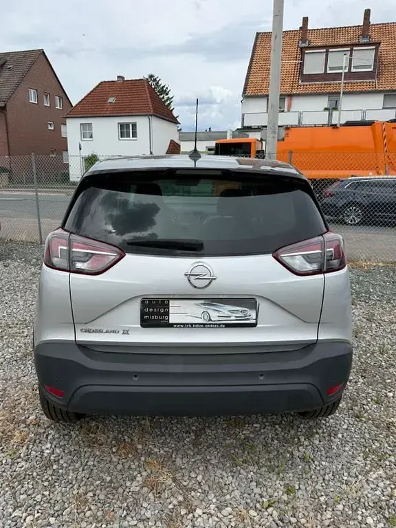 Gebraucht Opel Crossland 82 PS (60 kW) 2018 Silber SUV