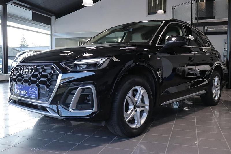 Gebraucht Audi Q5 S-Line 204 PS (150 kW) 2023 Mythosschwarz metallic SUV