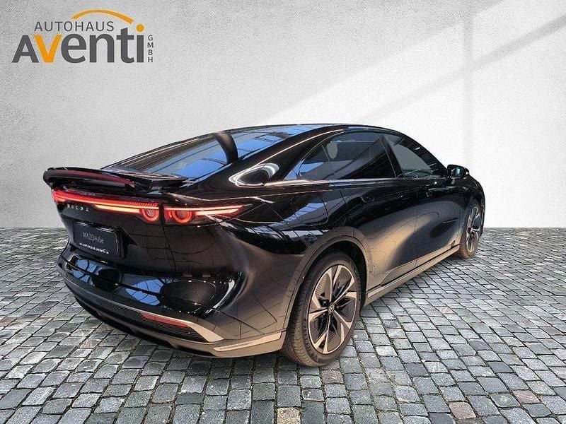 Neu Mazda 6e Takumi-Line 180 kW (245 PS) 2026 Schwarz Limousine