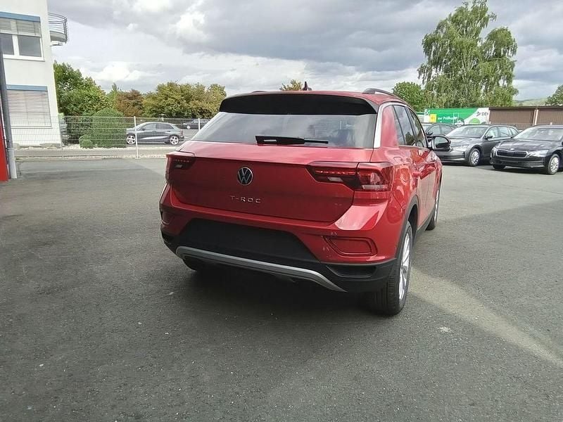 Nowe VW T-Roc 116 KM (85 kW) 2026 Czerwony SUV