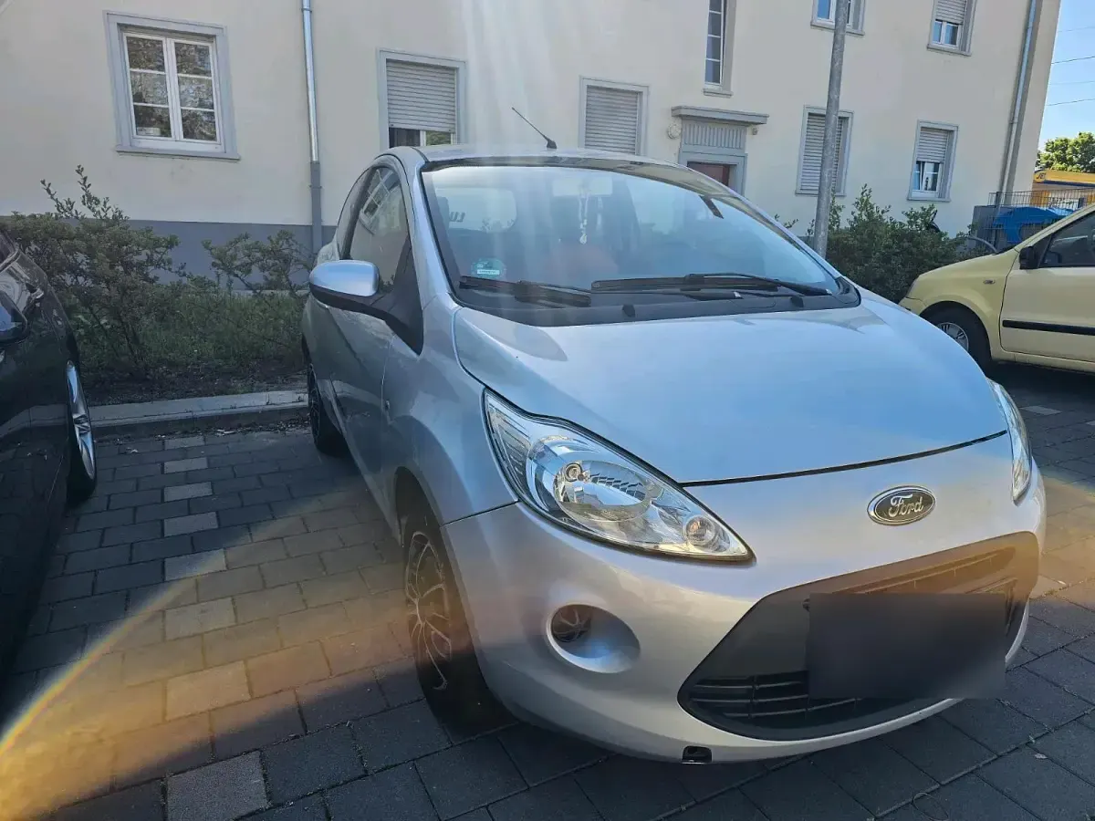 Usado Ford Ka 69 HP (50 kW) 2008 Cinzento Citadino