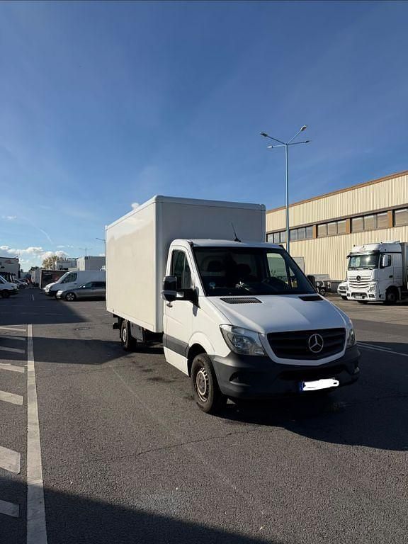 Weiß Gebraucht 2017 Mercedes Sprinter Van | 12.300 € (Fairer Preis) - Bild 1/4