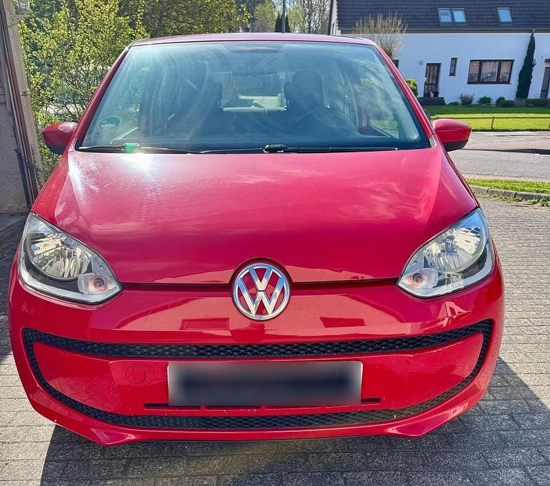 Second-hand VW up! 60 CP (44 kW) 2012 Roșu Hatchback