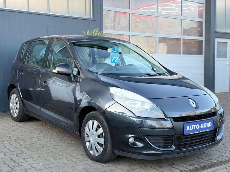 Grau Gebraucht 2011 Renault Scénic III Van / Kleinbus | 4.990 € (Guter Preis) - Bild 1/3