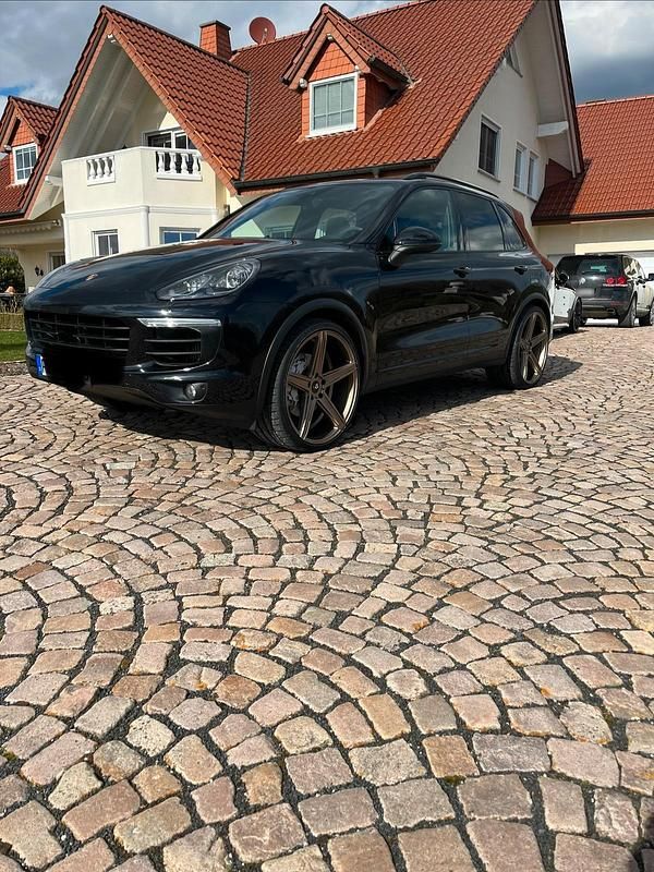 Gebraucht Porsche Cayenne S 385 PS (283 kW) 2016 Schwarz SUV