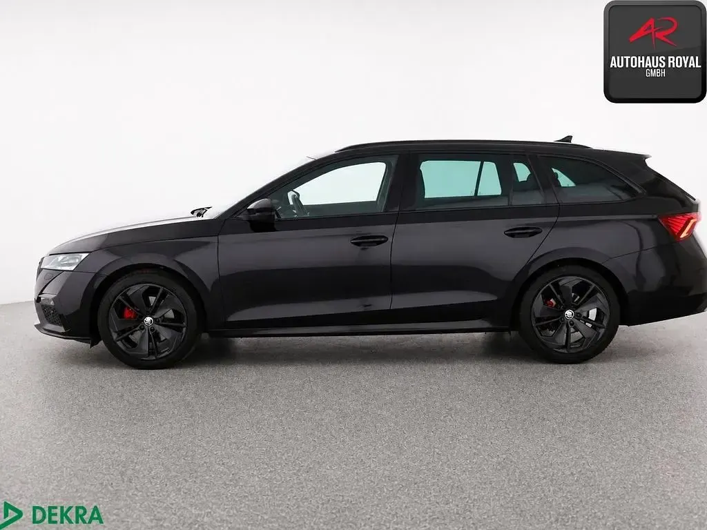 Gebraucht Skoda Octavia RS 200 PS (147 kW) 2024 Schwarzmagic perleffekt Kombi