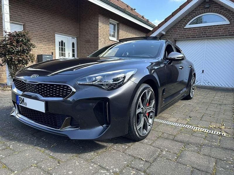 Gebraucht Kia Stinger GT 366 PS (269 kW) 2019 Schwarz Kleinwagen