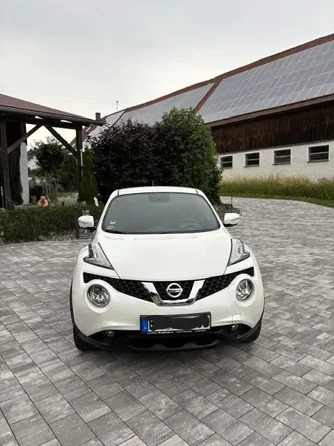 Gebraucht Nissan Juke Acenta 110 PS (80 kW) 2014 Weiß SUV