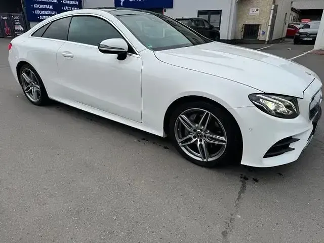 Brugt Mercedes E220 AMG 194 HK (142 kW) 2017 Hvid