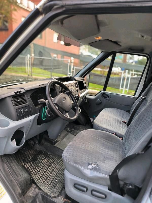 Gebraucht Ford Transit Tourneo 85 PS (62 kW) 2010 Weiß Van / Kleinbus