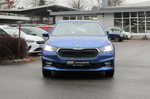 Occasion Skoda Fabia Selection 110 ch (80 kW) 2024 Bleue Citadine