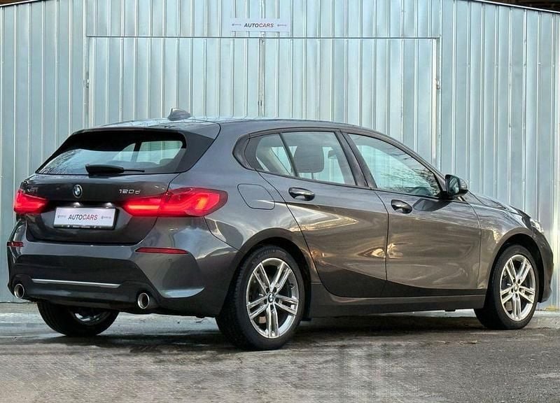 Gebraucht BMW 120 Luxury Line 190 PS (139 kW) 2021 Grau Kleinwagen