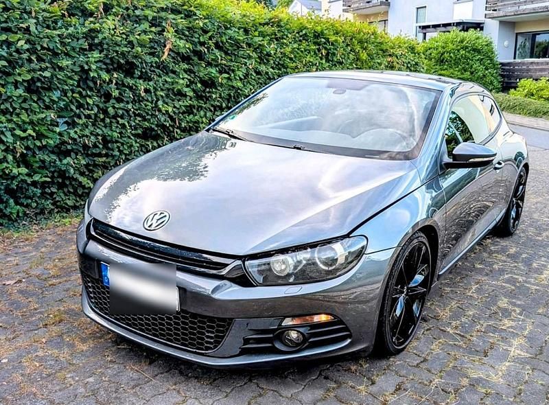 Grau Gebraucht 2013 VW Scirocco Edition Coupé | 8.100 € (Teuer) - Bild 1/4