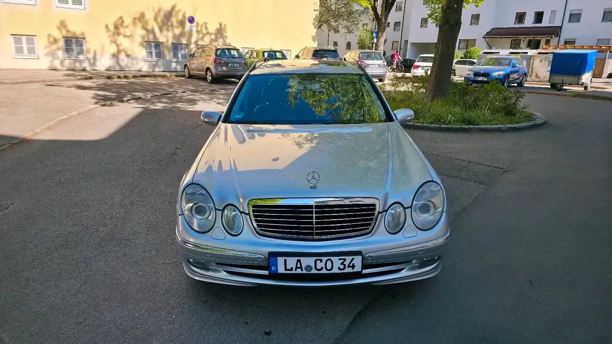 Gebraucht Mercedes E320 225 PS (165 kW) 2005 Silber Kombi