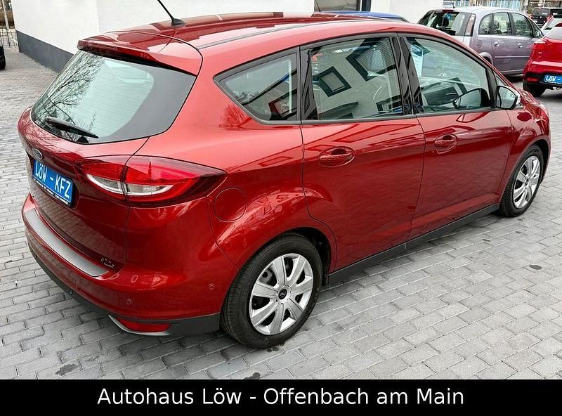 Gebraucht Ford C-MAX 120 PS (88 kW) 2015 Rot Van / Kleinbus