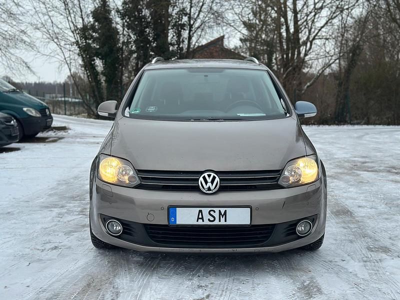 Gebraucht VW Golf VI 101 PS (74 kW) 2009 Gold Kleinwagen