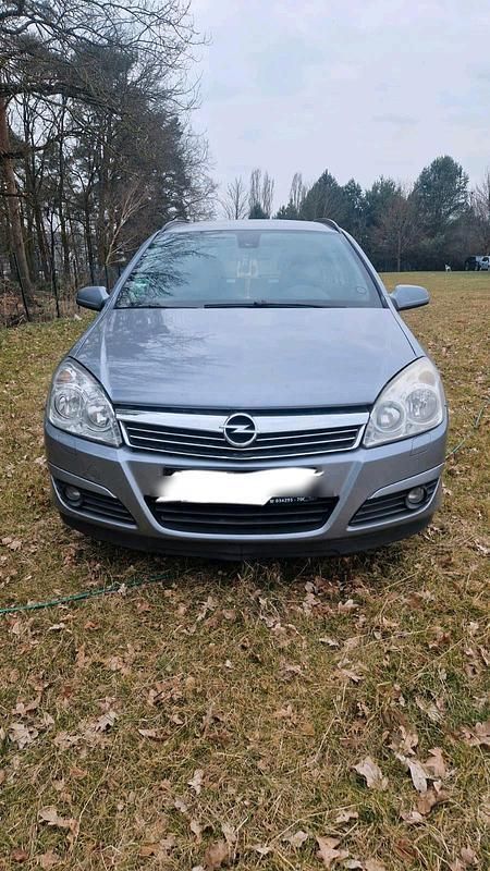 Blau Gebraucht 2007 Opel Astra Kombi | 899 € (Guter Preis) - Bild 1/4