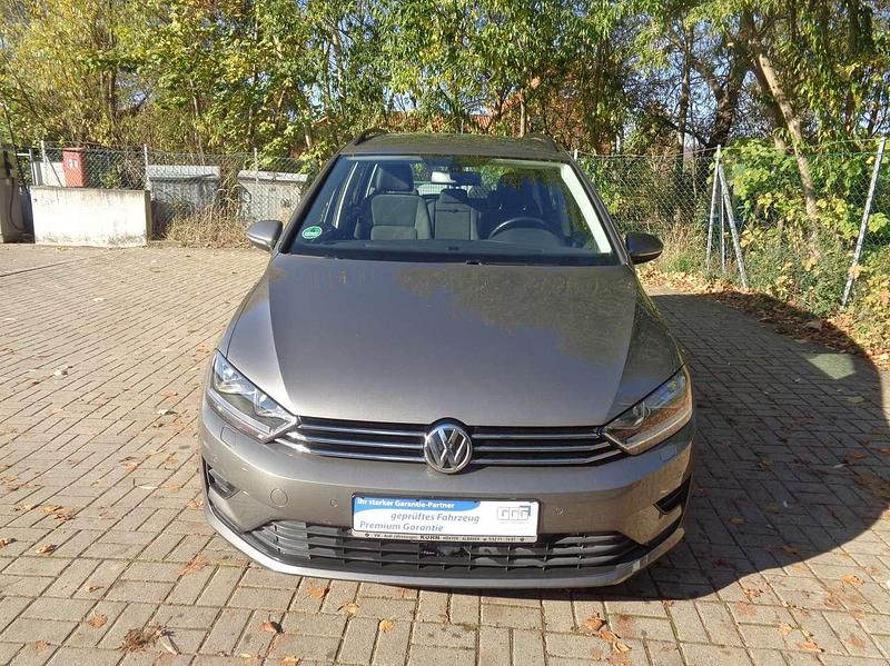 Limestone grey metallic Gebraucht 2014 VW Golf Sportsvan Comfortline Van / Kleinbus | 11.499 € (Fairer Preis) - Bild 1/4