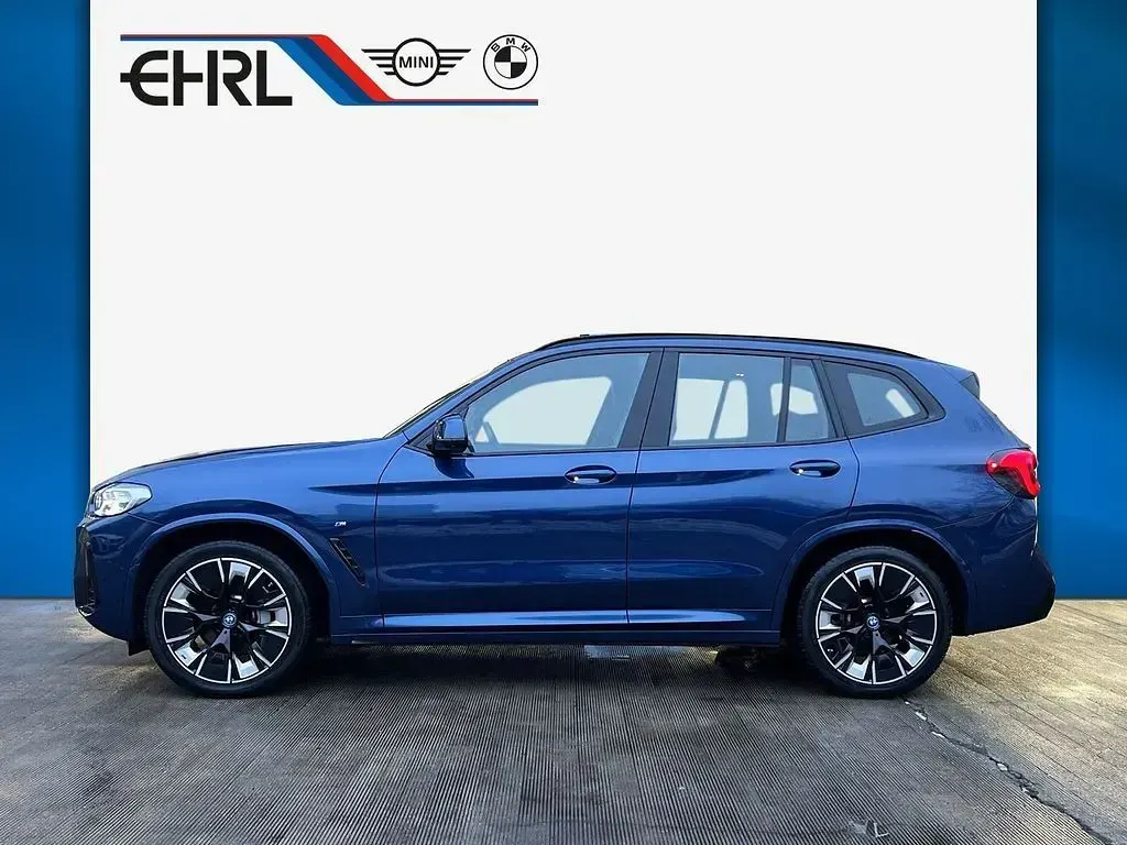 Używany BMW iX3 Impressive 210 kW (286 KM) 2023 Niebieski SUV
