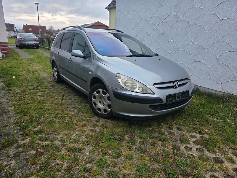 Silber Gebraucht 2002 Peugeot 307 Kombi | 450 € (Guter Preis) - Bild 1/4